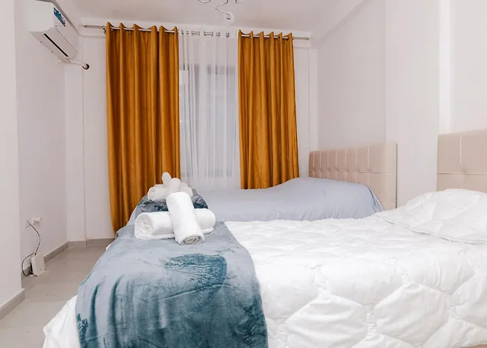 Apartment Via Albania - New Bazaar