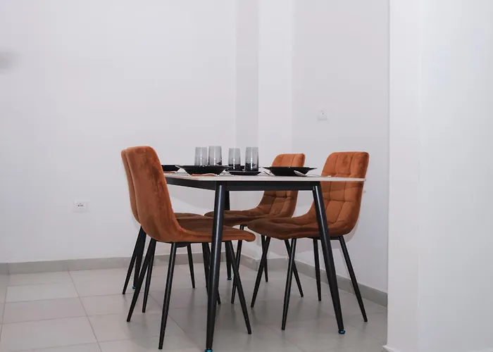 Apartment Via Albania - New Bazaar Tirana