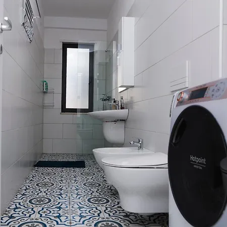 Via Albania - New Bazaar