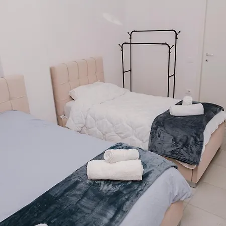 Via Albania - New Bazaar Апартаменты