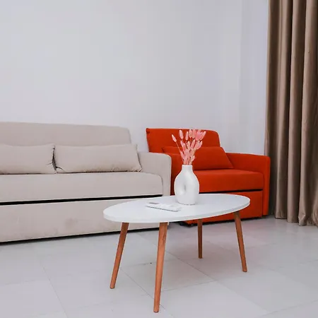 Apartment Via Albania - New Bazaar